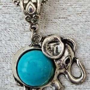 Snygga Vintagesmycke elefant
